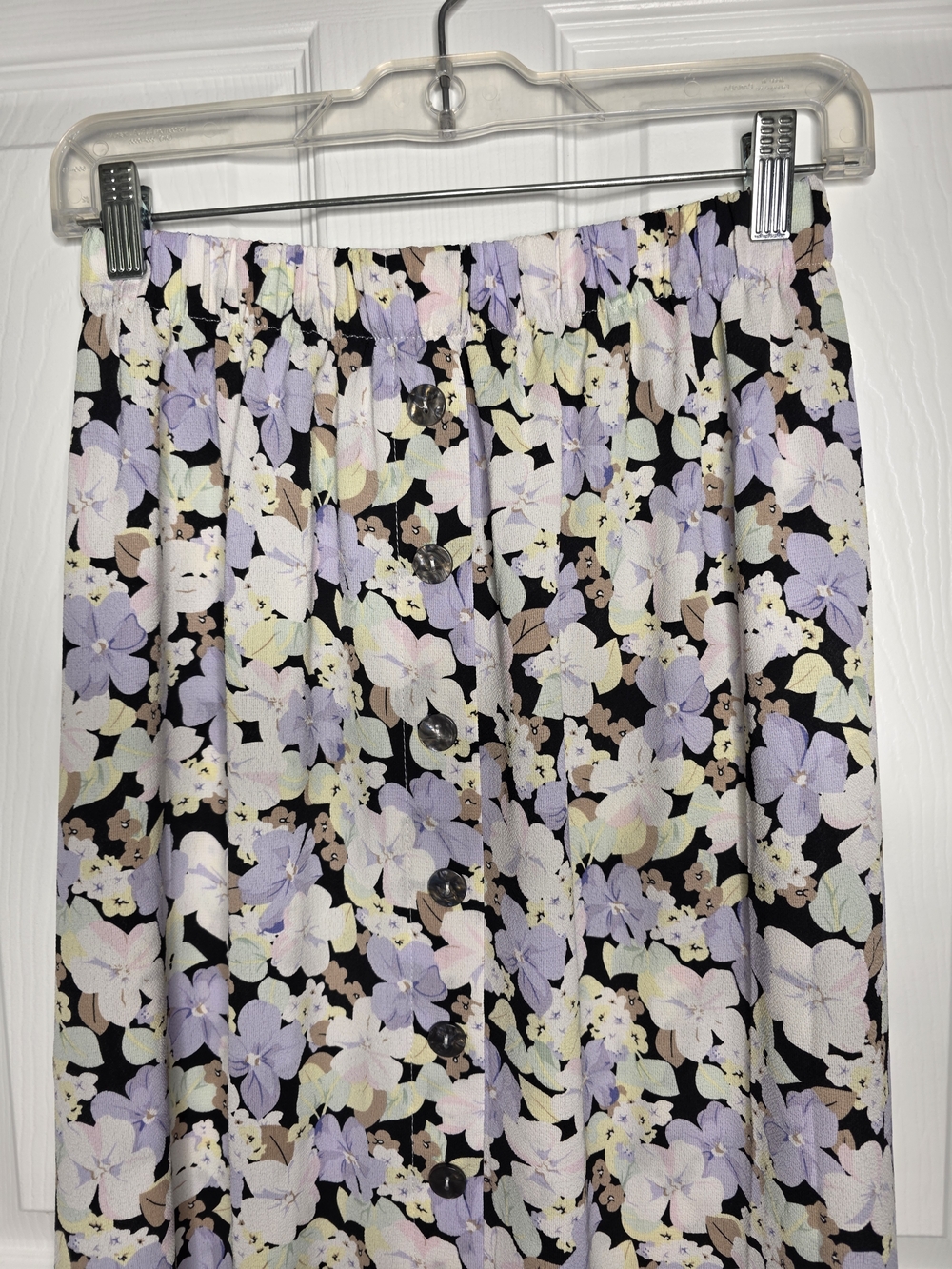 Only Floral Maxi Skirt in Black with Pastel Lilac & Cream Flowers - Picture 5 of 13